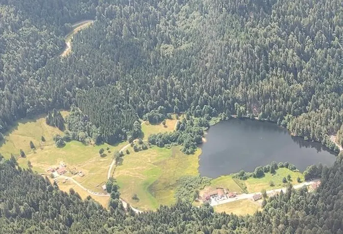 Pour Amoureux De La Nature Avec Vue Sur Le De Retournemer Horská chata